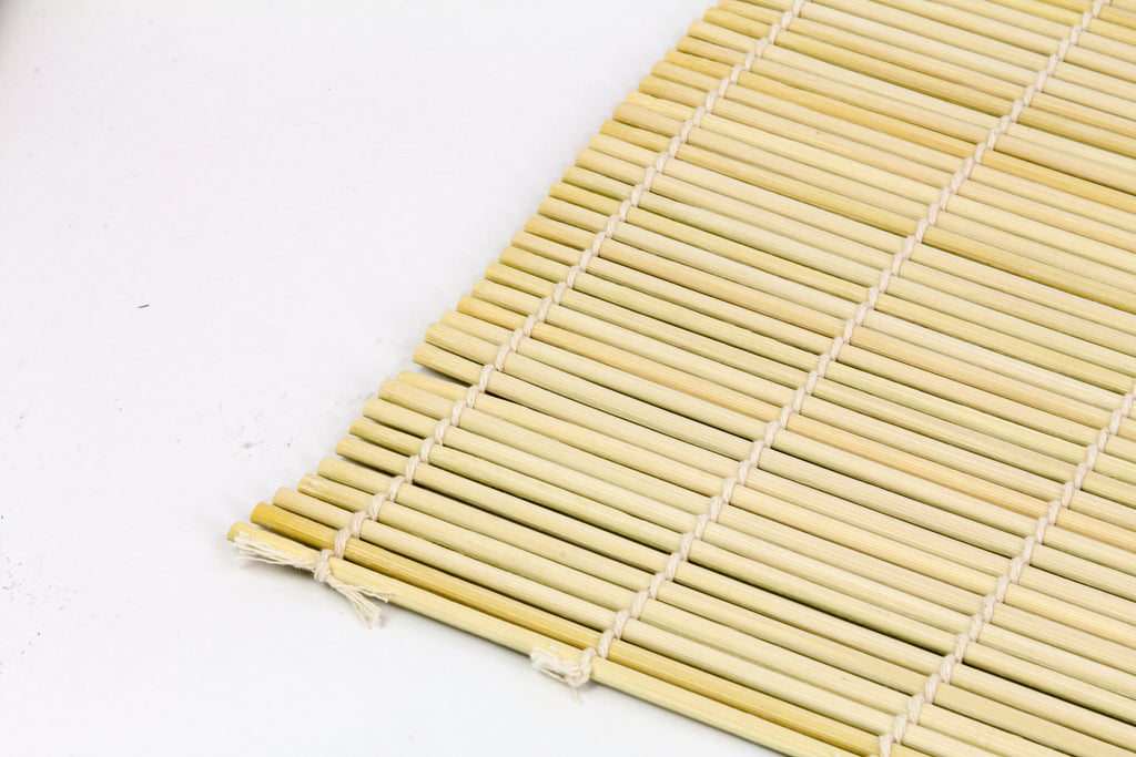 Bamboo Sushi Roll Mat – Traditional Sushi Rolling Tool